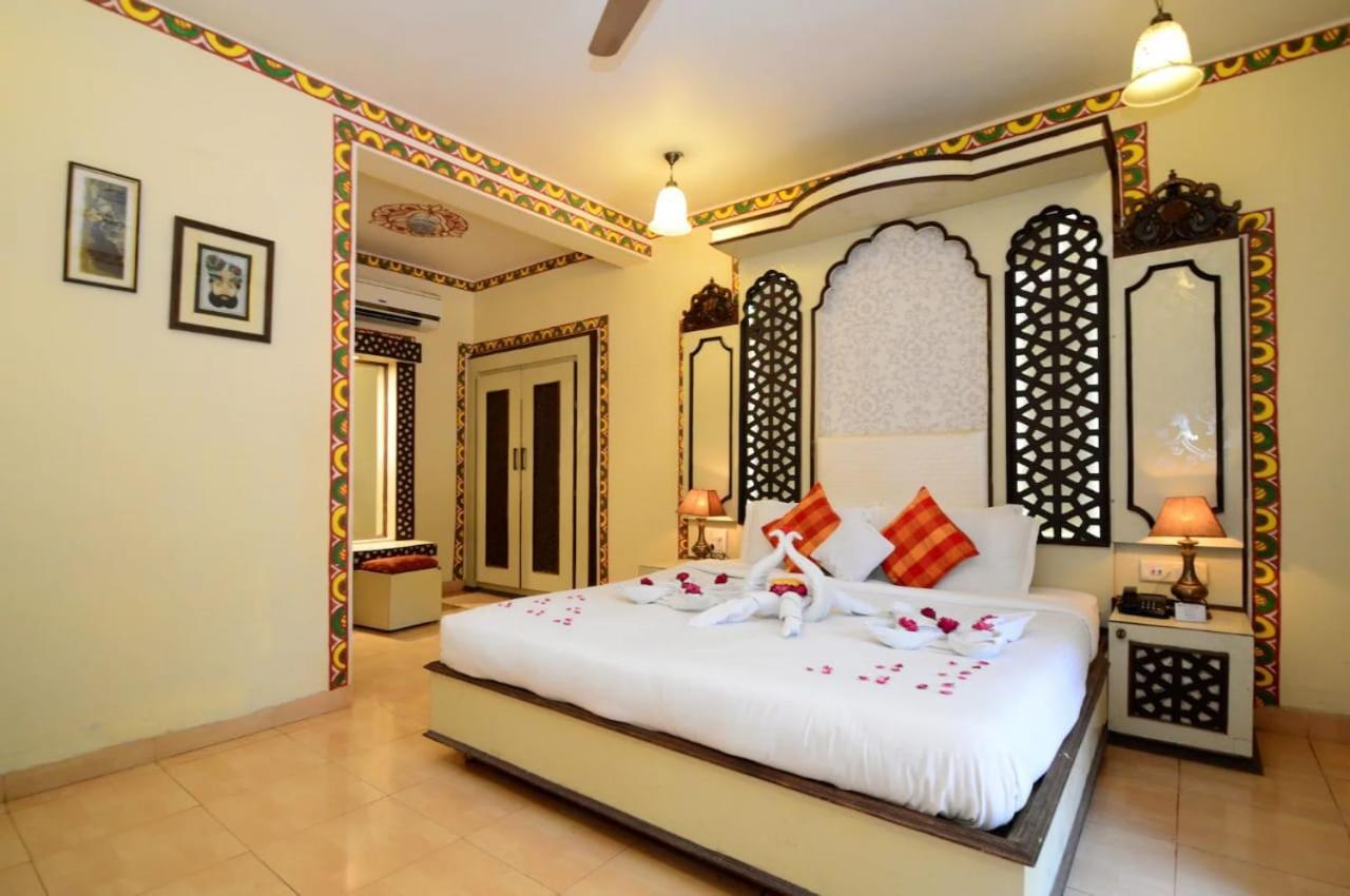 Chokhi Dhani Hotel Indore