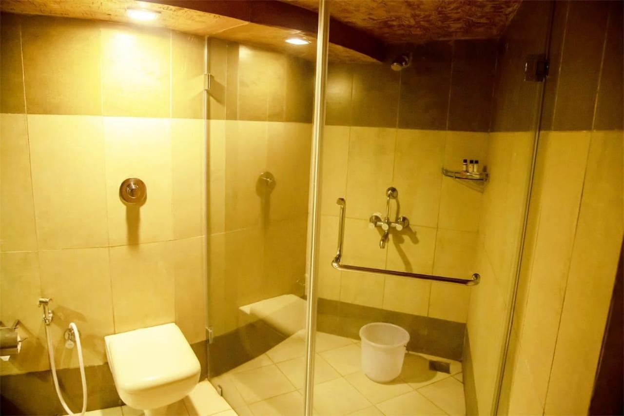 Hotel Chokhi Dhani 3*